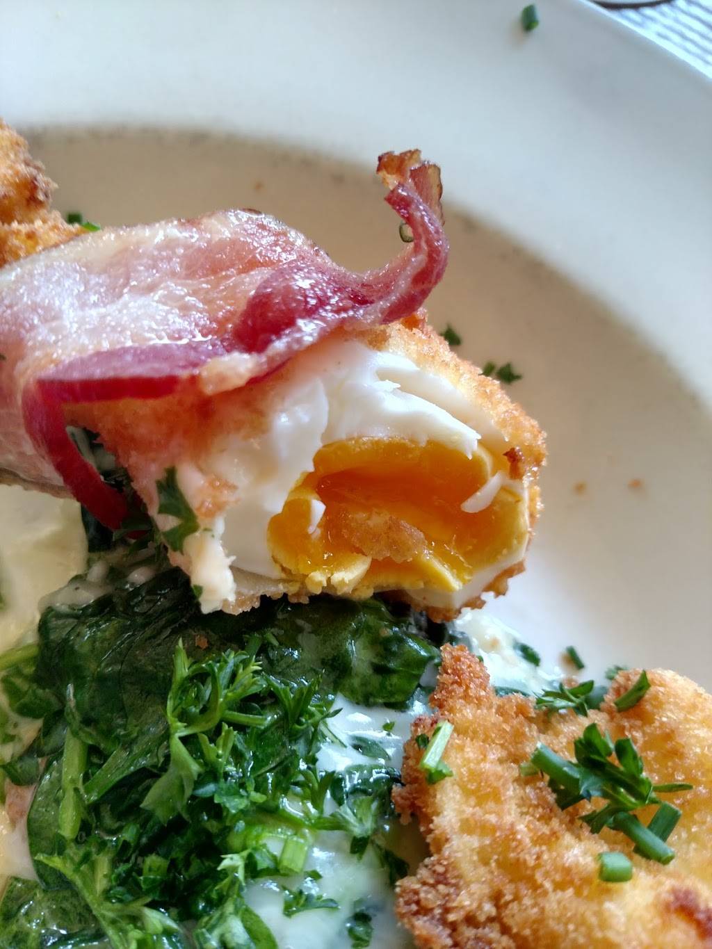 Leopolds | restaurant | 2400 Polk St, San Francisco, CA 94109, USA | 4154742000 OR +1 415-474-2000