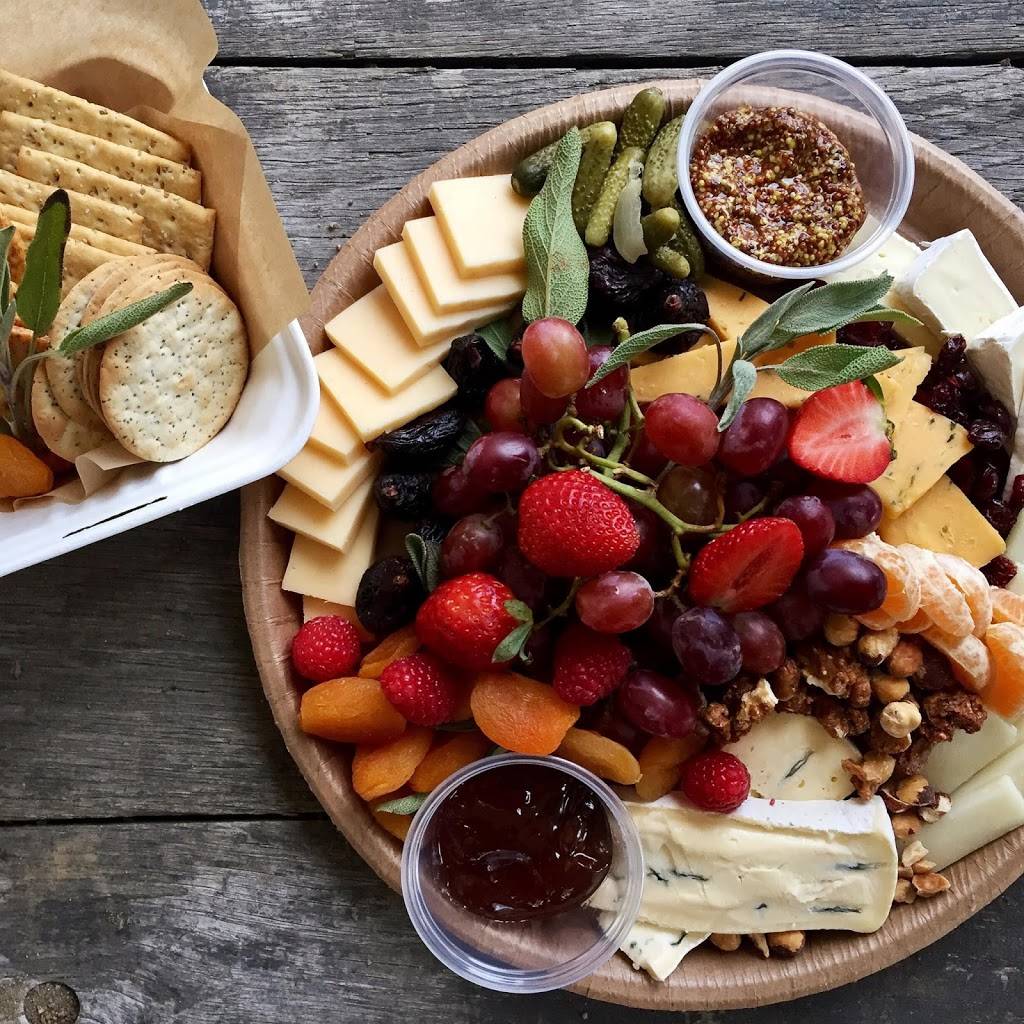 E.A.T Marketplace | cafe | 28410 Old Town Front St, Temecula, CA 92590, USA | 9516943663 OR +1 951-694-3663