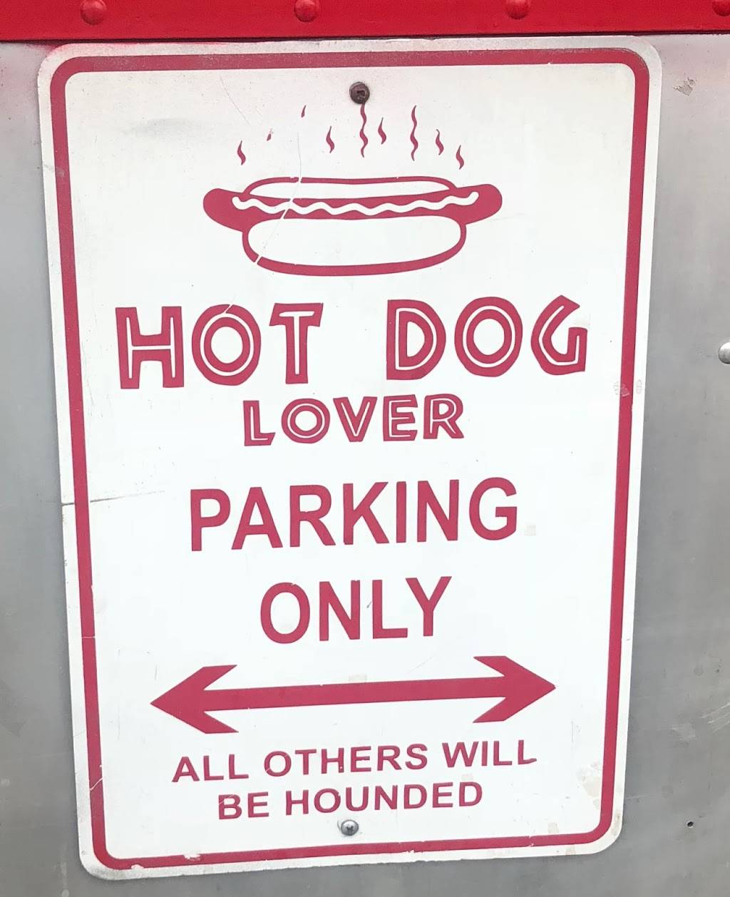 Mom & Me Hot Dog Truck | meal takeaway | Brooklyn, NY 11234, USA | 7186444463 OR +1 718-644-4463