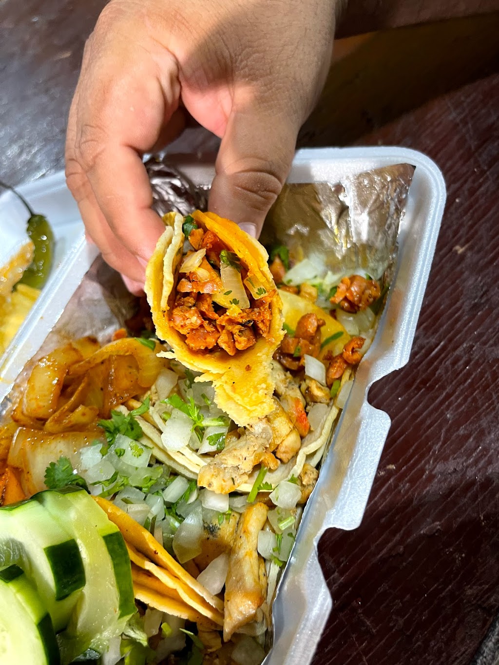 Tacos Cinco de Mayo - Taco Truck - Mexican Food | restaurant | 3370 NY-112, Medford, NY 11763, USA | 6315089692 OR +1 631-508-9692