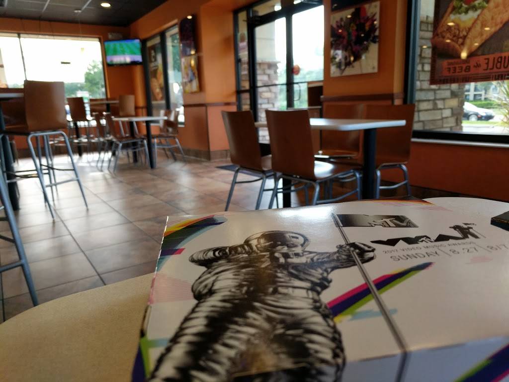 Taco Bell | meal takeaway | 2031 E Bearss Ave, Tampa, FL 33613, USA | 8139718743 OR +1 813-971-8743