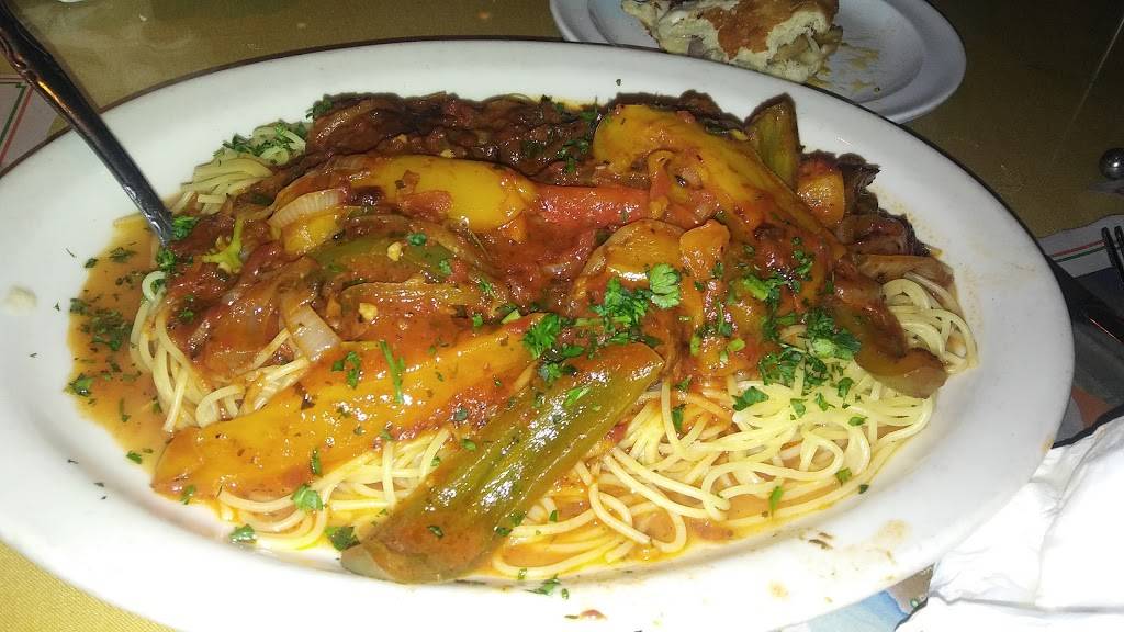 Carusos Italian Kitchen | restaurant | 13737 Foothill Blvd, Sylmar, CA 91342, USA | 8183617500 OR +1 818-361-7500