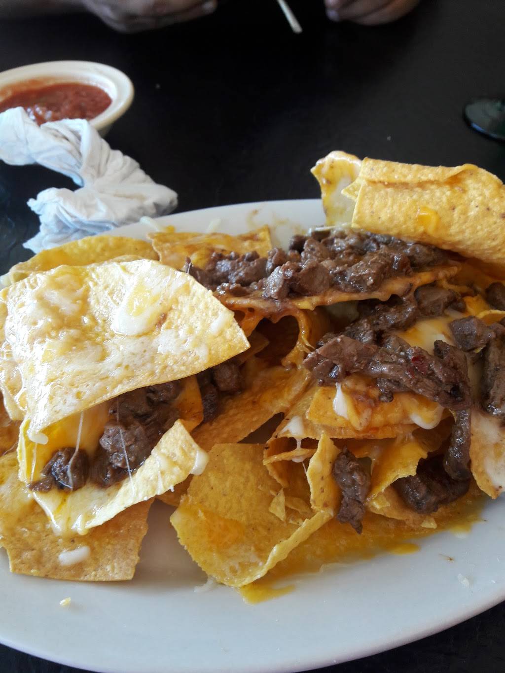 Garibaldis Sports Bar & Grill | restaurant | 1235 E Hillsborough Ave, Tampa, FL 33604, USA | 8132325048 OR +1 813-232-5048