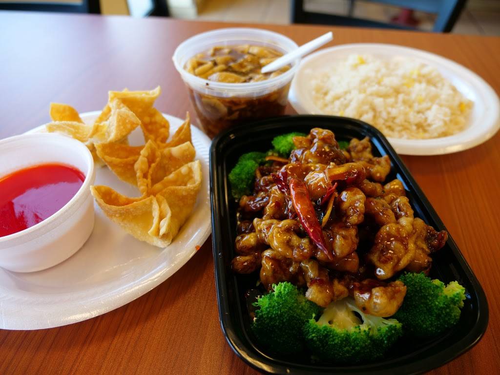 China Wok | restaurant | 12005 W Center Rd, Omaha, NE 68144, USA | 4029169966 OR +1 402-916-9966