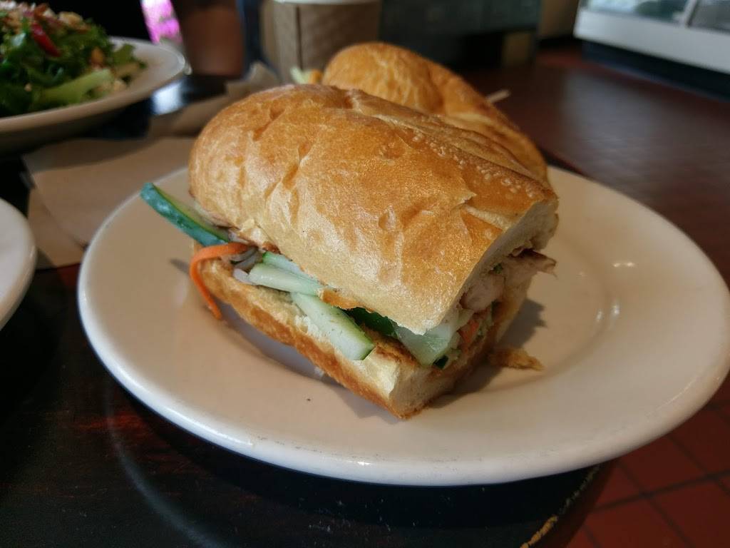 Farmer in the Dell | restaurant | 935 East St, Walpole, MA 02081, USA | 5089213647 OR +1 508-921-3647