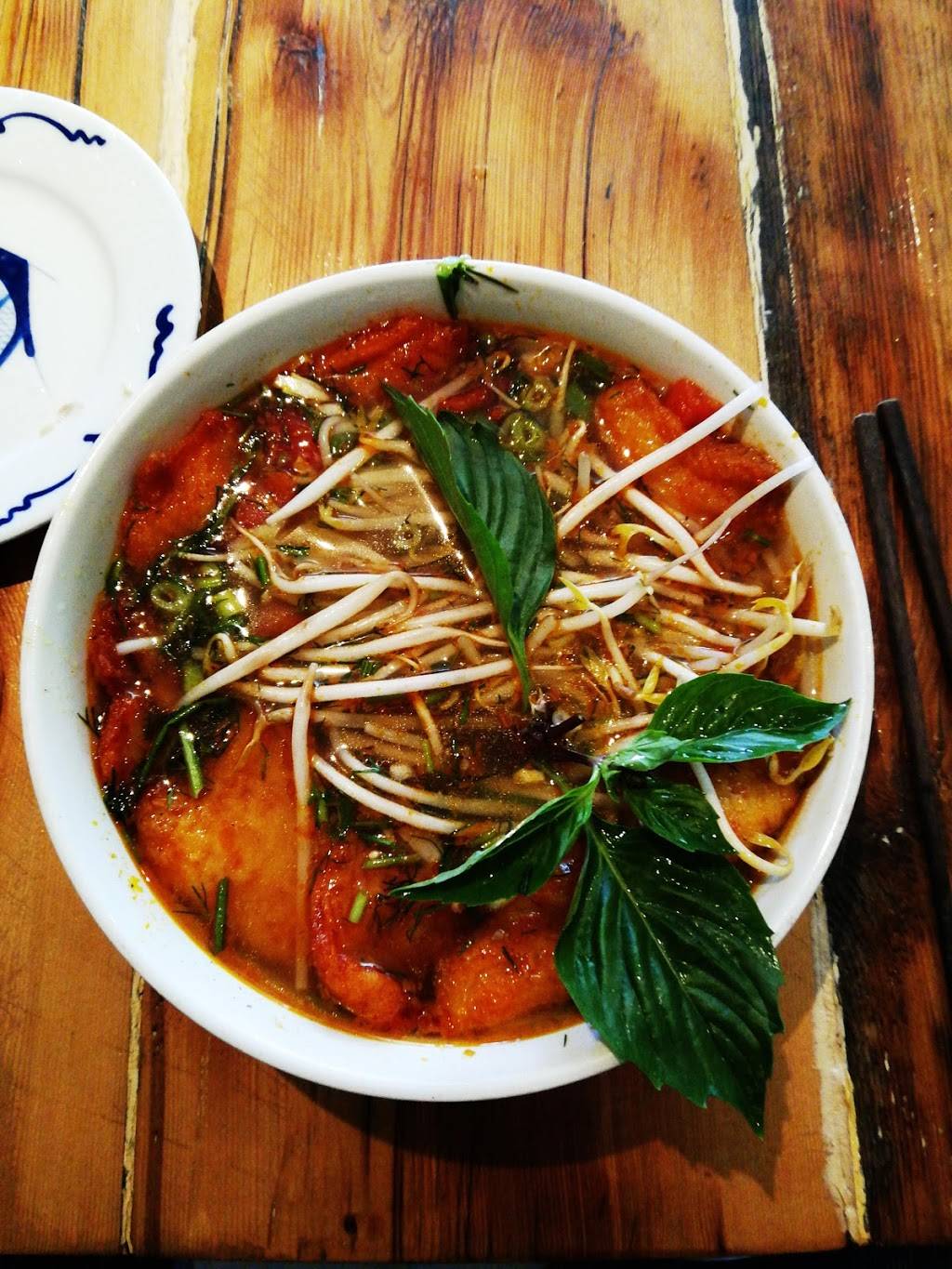 Hanoi 3 Seasons | restaurant | 1135 Queen St E, Toronto, ON M4M 1K9, Canada | 4164693010 OR +1 416-469-3010