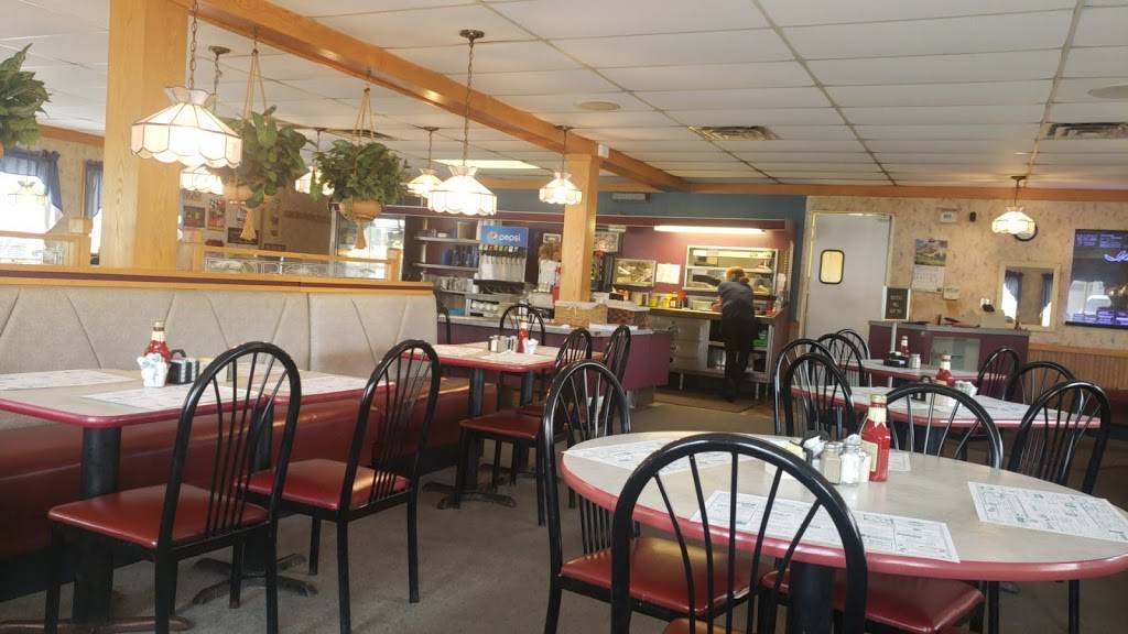 Ikes | restaurant | 2228 Shawnee Rd, Lima, OH 45805, USA | 4192255915 OR +1 419-225-5915
