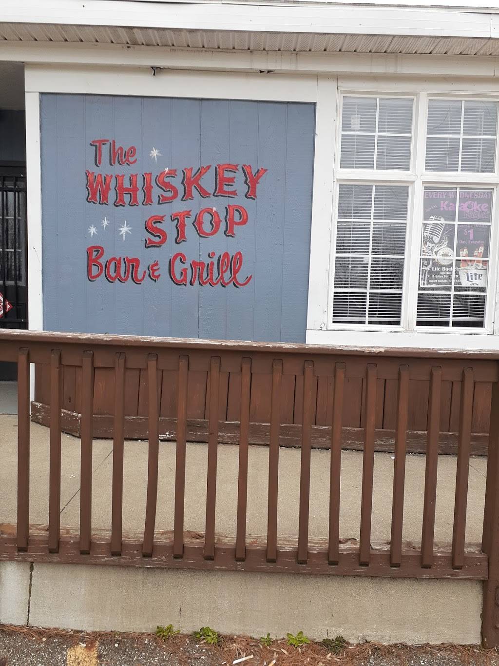 Whiskey Stop Bar & Grill | restaurant | 6509 Columbus Rd NE, Louisville, OH 44641, USA | 3308754781 OR +1 330-875-4781