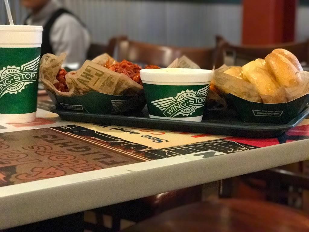 Wingstop | restaurant | 209 E Pleasant Run Rd, DeSoto, TX 75115, USA | 9722742727 OR +1 972-274-2727