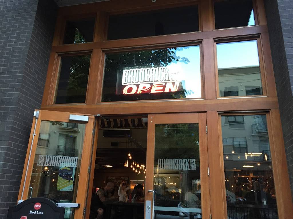 Broderick Roadhouse | restaurant | 319 6th St, West Sacramento, CA 95605, USA | 9163722436 OR +1 916-372-2436