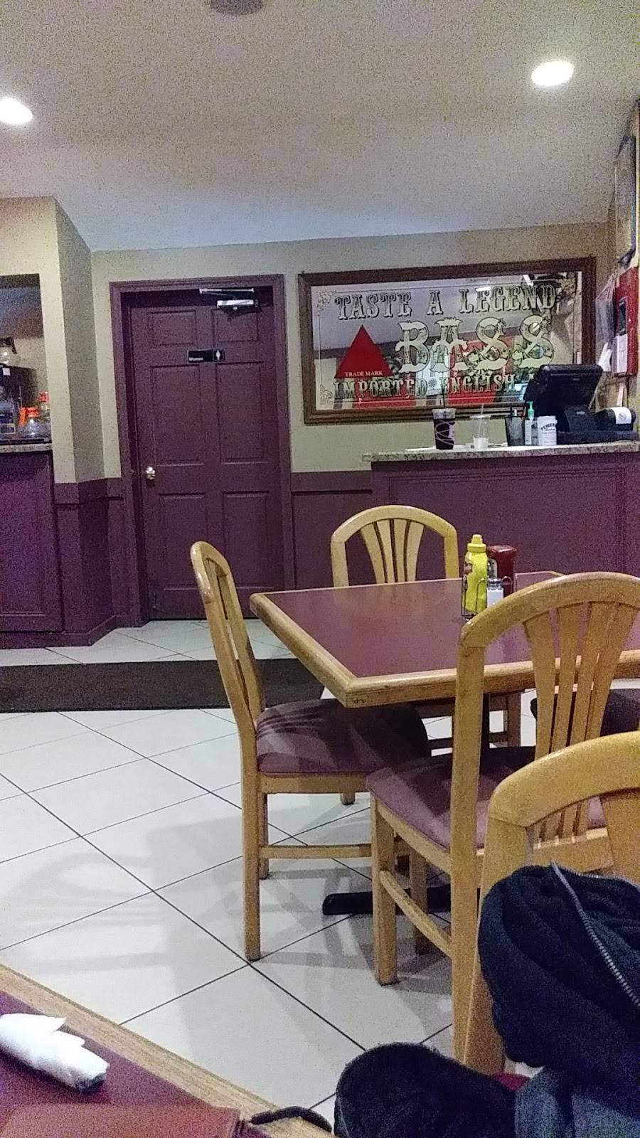 Lucky Dawg Tavern & Grill | restaurant | 242 Mattakeesett St, Pembroke, MA 02359, USA | 7812933600 OR +1 781-293-3600