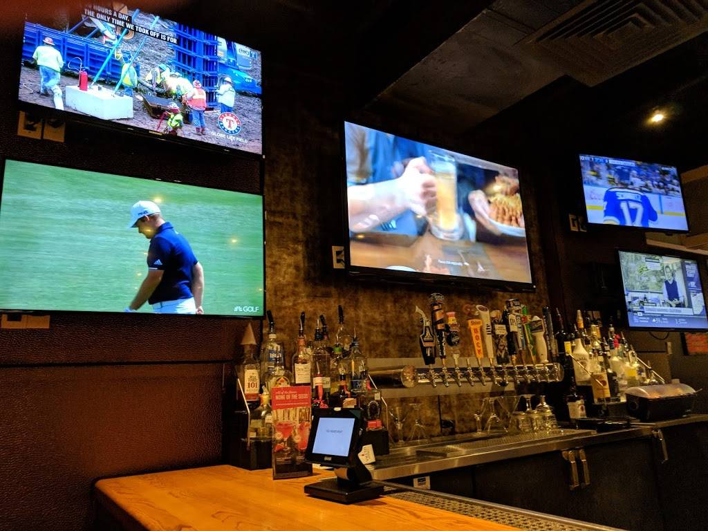 Chilis Grill & Bar | meal takeaway | 113 TX-114, Roanoke, TX 76262, USA | 8174901760 OR +1 817-490-1760