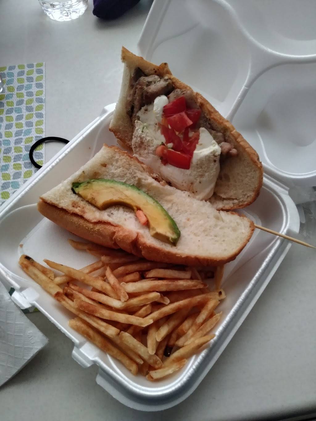 Naguará Karepas | restaurant | 2751 South Chickasaw Trail Suite 101 Suite 101, Orlando, FL 32829, USA | 4076684957 OR +1 407-668-4957