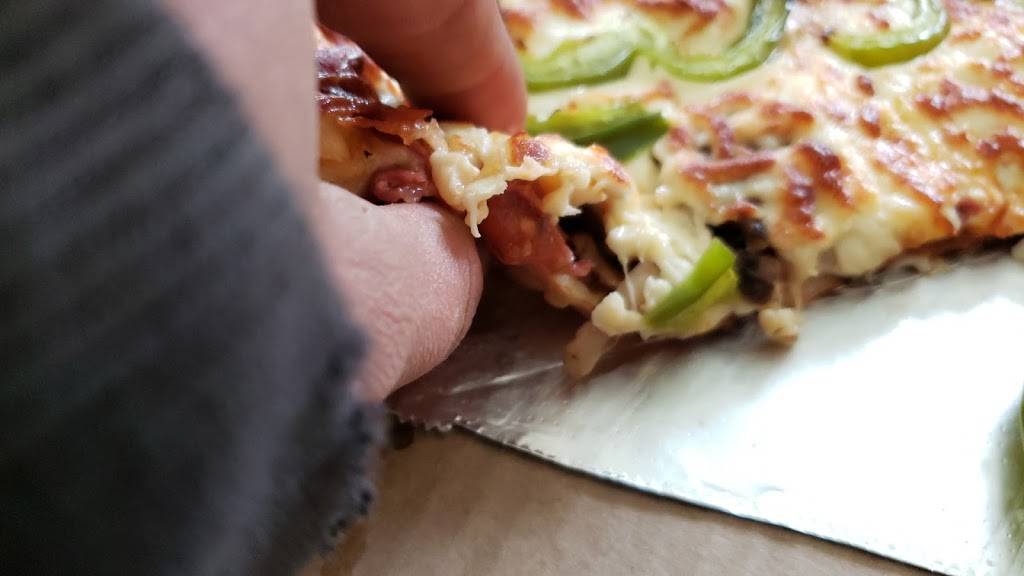 Cantine Chez Mario | restaurant | 1314 Rue Saint Joseph, Valcourt, QC J0E 2L0, Canada | 4505324419 OR +1 450-532-4419