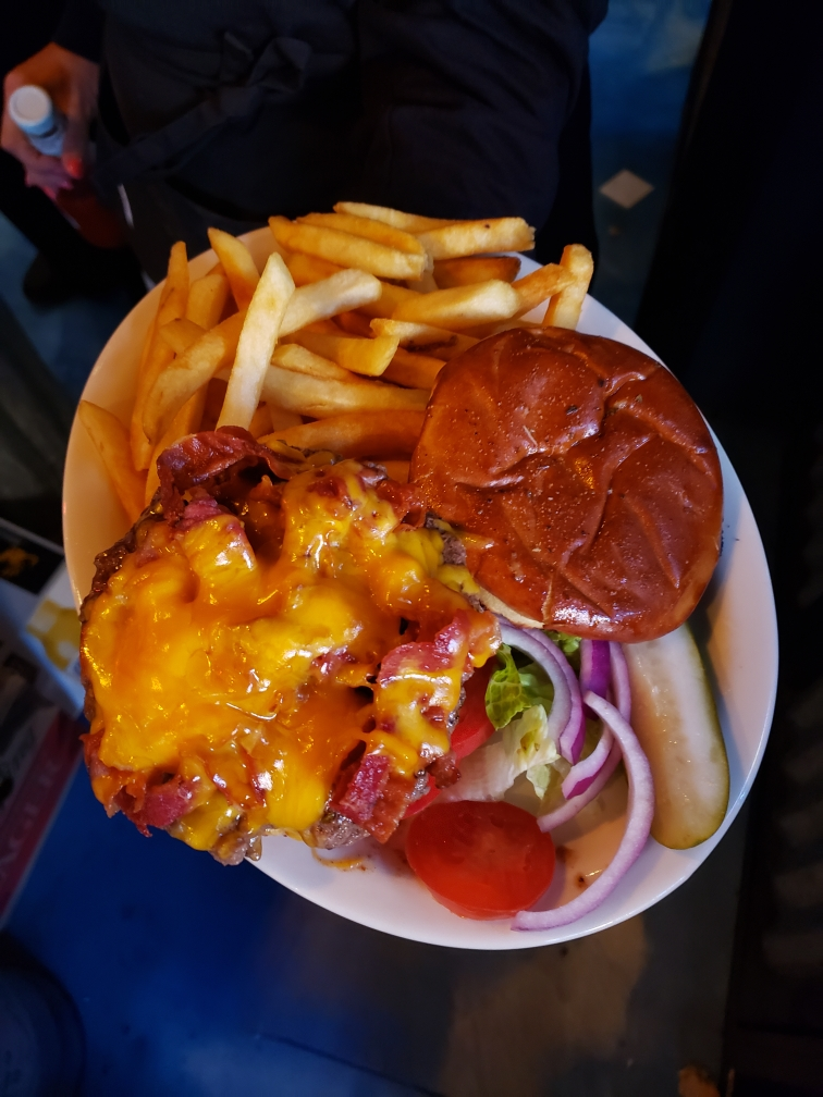 Dough Boys Pizza | restaurant | 3425, 1700 Atlantic Ave, Virginia Beach, VA 23451, USA | 7574226111 OR +1 757-422-6111