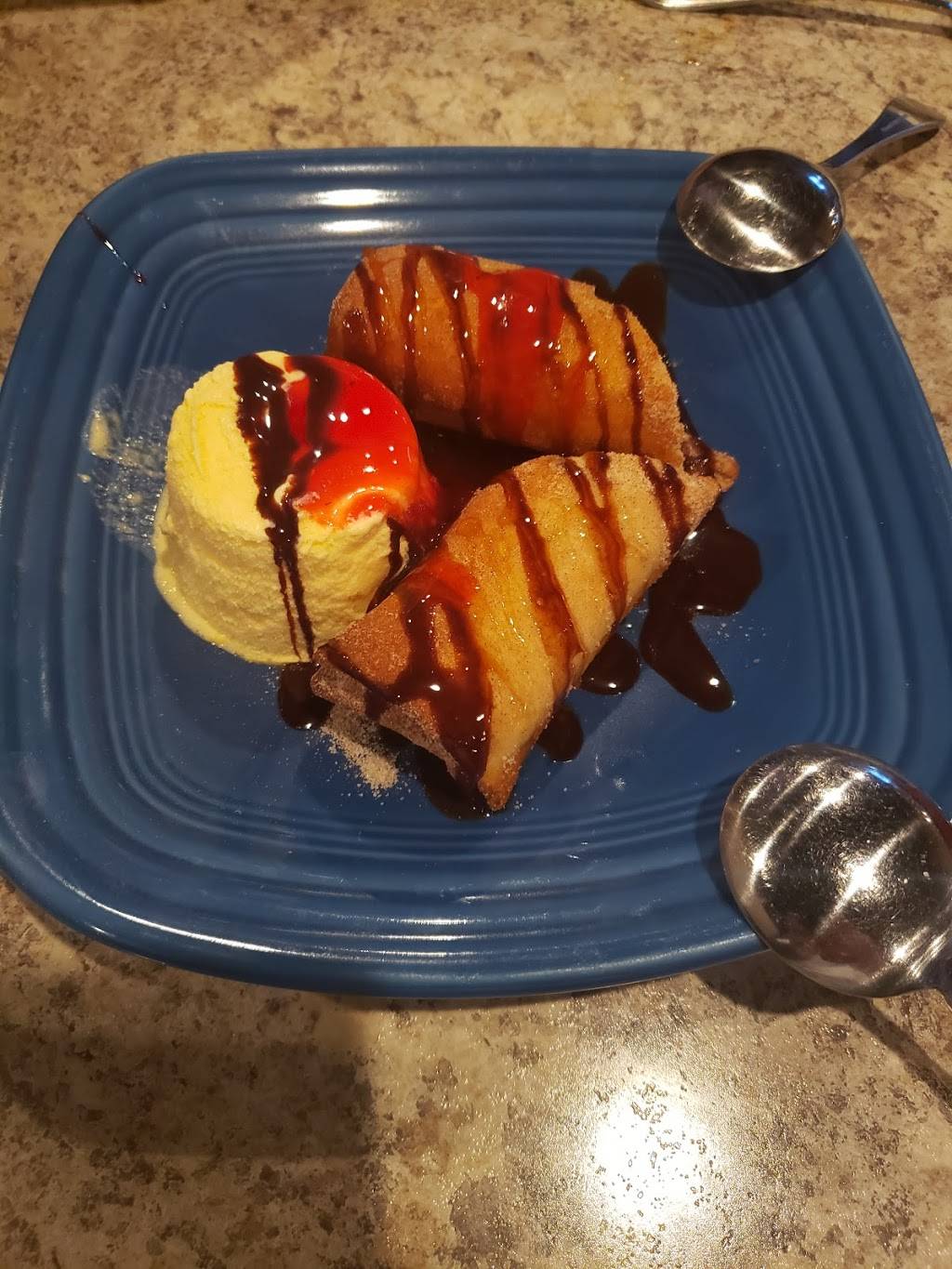 Don Zapatas Mexican Grill | restaurant | 137 Jonestown Rd, Winston-Salem, NC 27104, USA | 3365296000 OR +1 336-529-6000