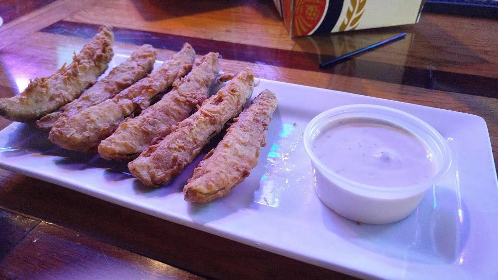 The Chubby Bullfrog Bar and Grill | restaurant | 1494 Spring Hill Mall, West Dundee, IL 60118, USA | 8474287080 OR +1 847-428-7080