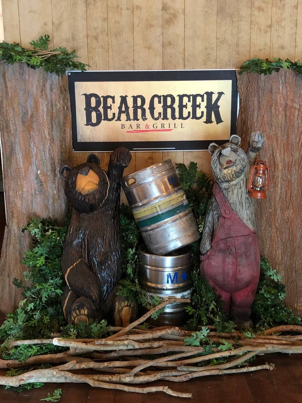 Bear Creek Bar and Grill | restaurant | 9461 Brewerton Rd, Brewerton, NY 13029, USA | 3156685544 OR +1 315-668-5544