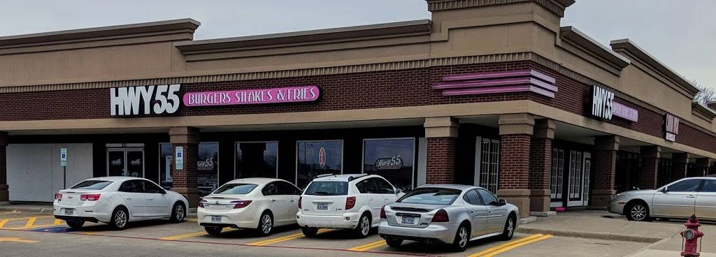 Hwy 55 Burgers Shakes & Fries | restaurant | 2113 Harwood Rd #317, Bedford, TX 76021, USA | 8175717625 OR +1 817-571-7625