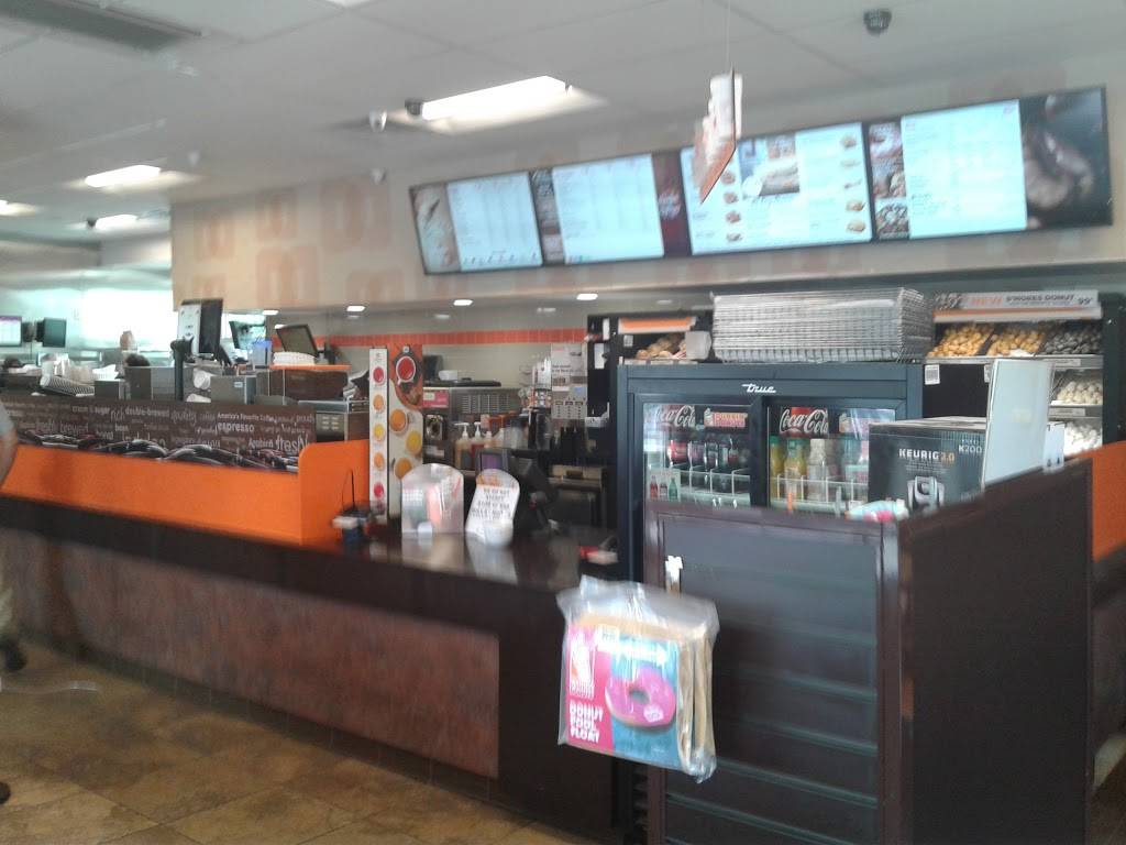 Dunkin | bakery | 760 Commons Dr, Parkesburg, PA 19365, USA | 6108573582 OR +1 610-857-3582