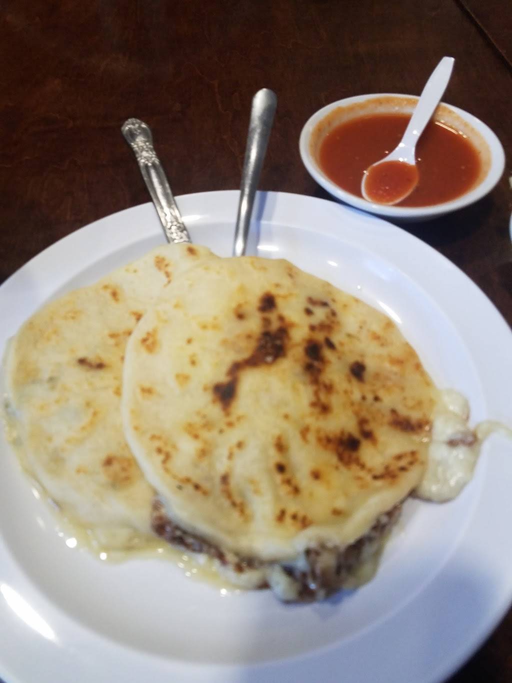 Cantarito Salvadorian Restaurant | restaurant | 730 W Lancaster Blvd #102, Lancaster, CA 93534, USA | 6619513939 OR +1 661-951-3939