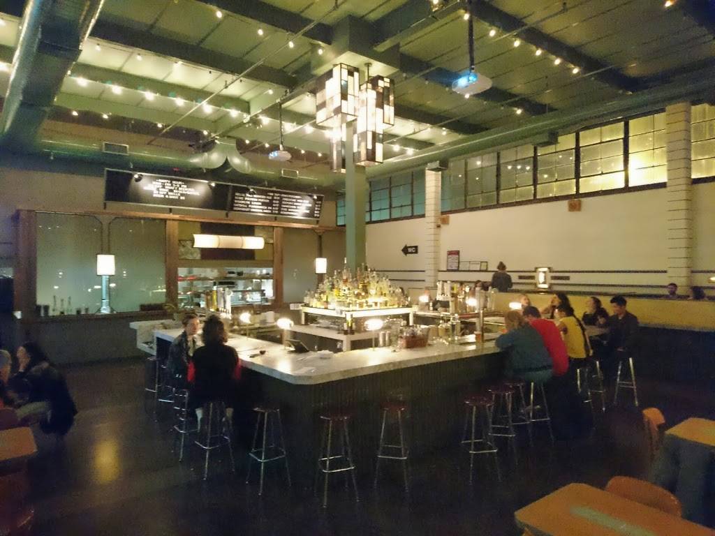 Syndicated Bar Theater Kitchen | restaurant | 40 Bogart St, Brooklyn, NY 11206, USA | 7183863399 OR +1 718-386-3399