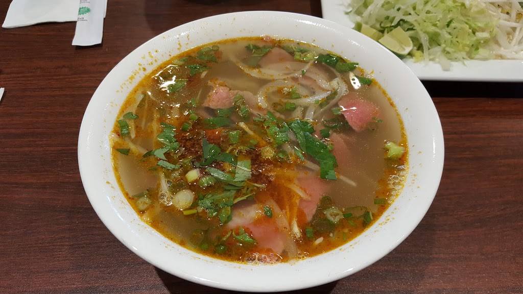 Vivis Vietnamese Noodle House | restaurant | 1013 NE 25th Ave, Hillsboro, OR 97124, USA | 5036482300 OR +1 503-648-2300