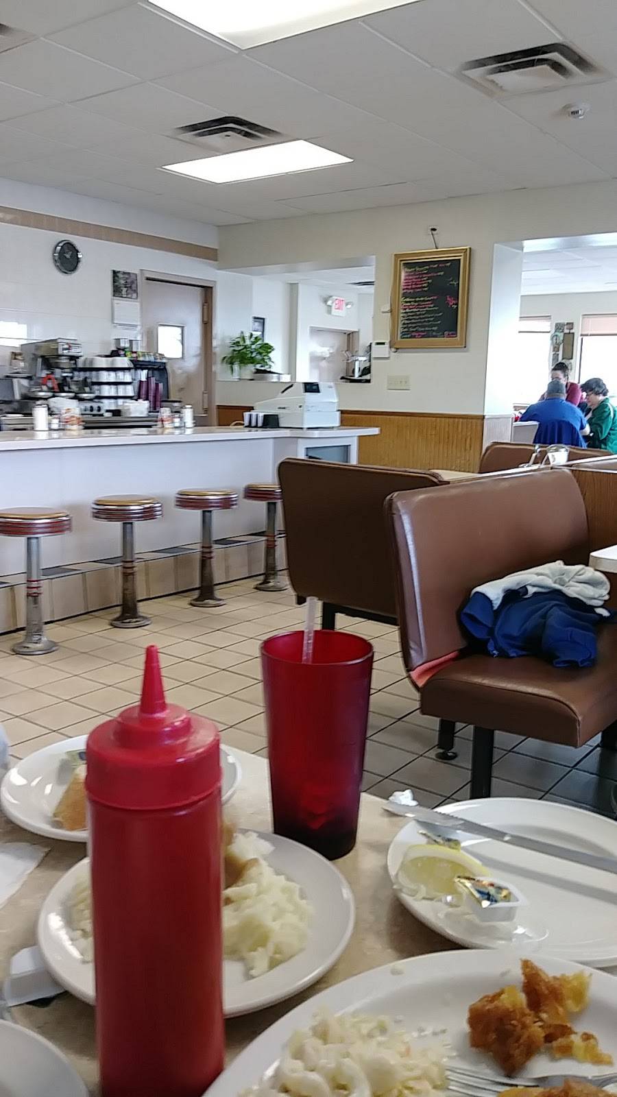 Apollo Family Restaurant | restaurant | 423 Hopkins St, Buffalo, NY 14220, USA | 7168259087 OR +1 716-825-9087