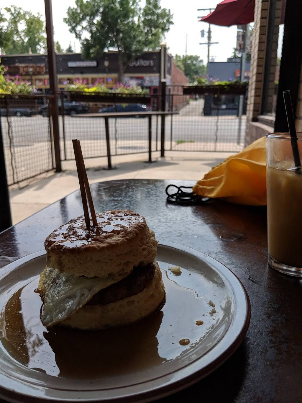 Denver Biscuit Company | restaurant | 3237 E Colfax Ave, Denver, CO 80206, USA | 3033777900 OR +1 303-377-7900