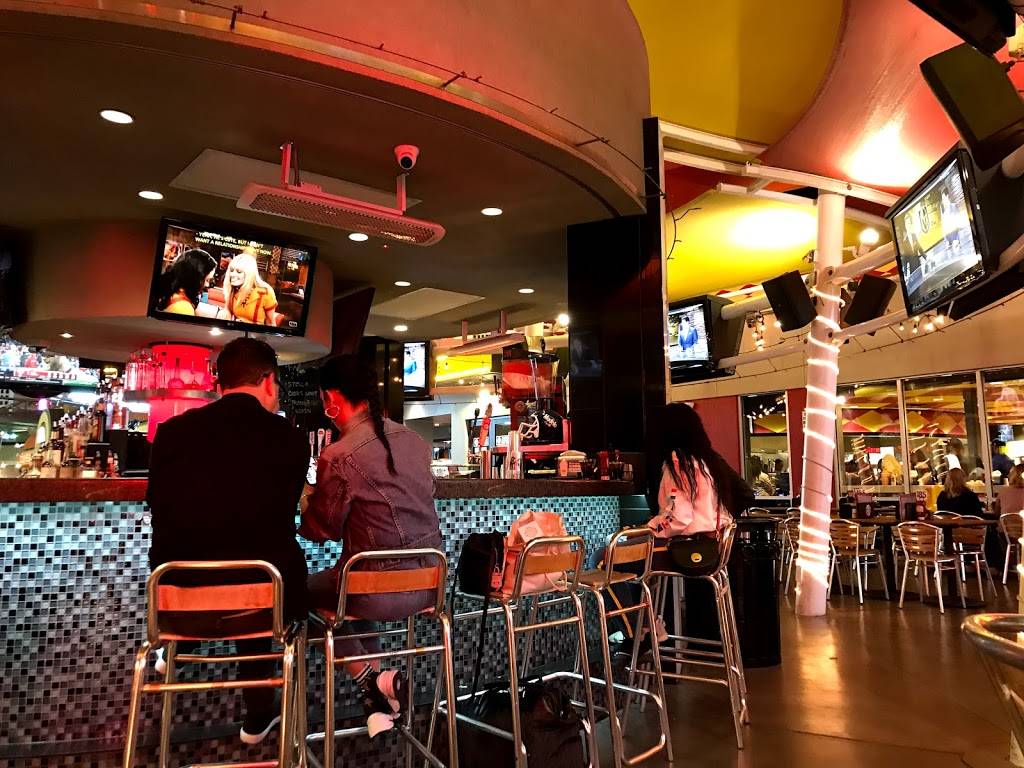 Fatburger | restaurant | 3763 Las Vegas Blvd S, Las Vegas, NV 89109, USA | 7027364733 OR +1 702-736-4733