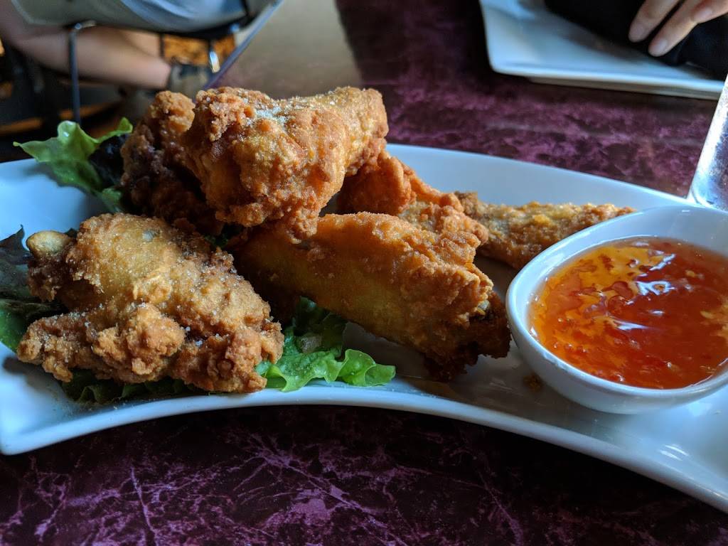 Silom 12 | restaurant | 1846 N Milwaukee Ave, Chicago, IL 60647, USA | 7734891212 OR +1 773-489-1212