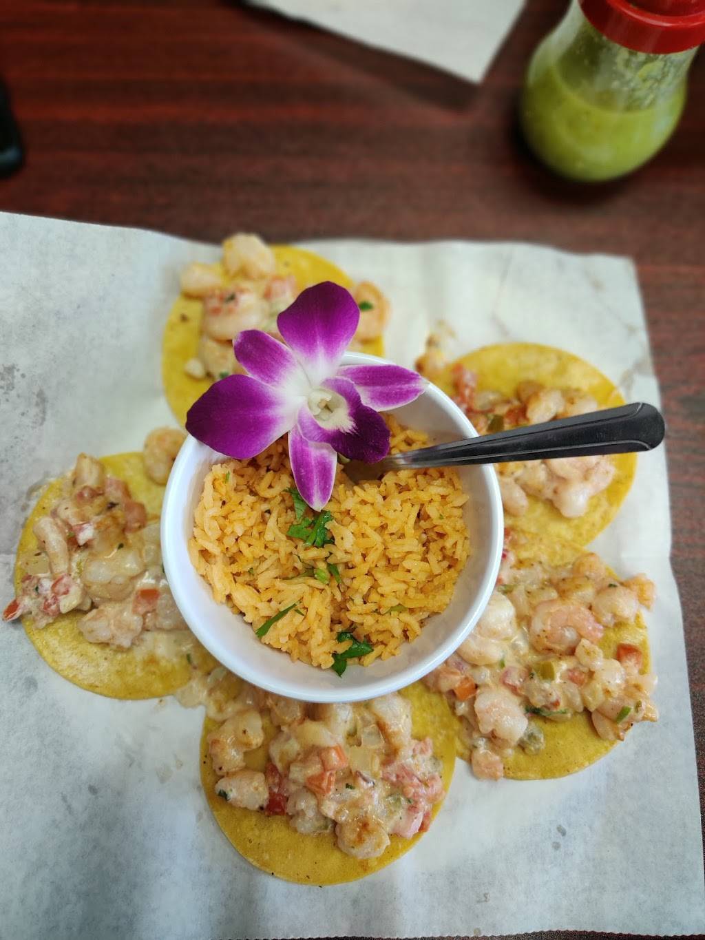 Tacos and Chelas Mexican kitchen | restaurant | 9902 Potranco Rd, San Antonio, TX 78251, USA | 2103849145 OR +1 210-384-9145