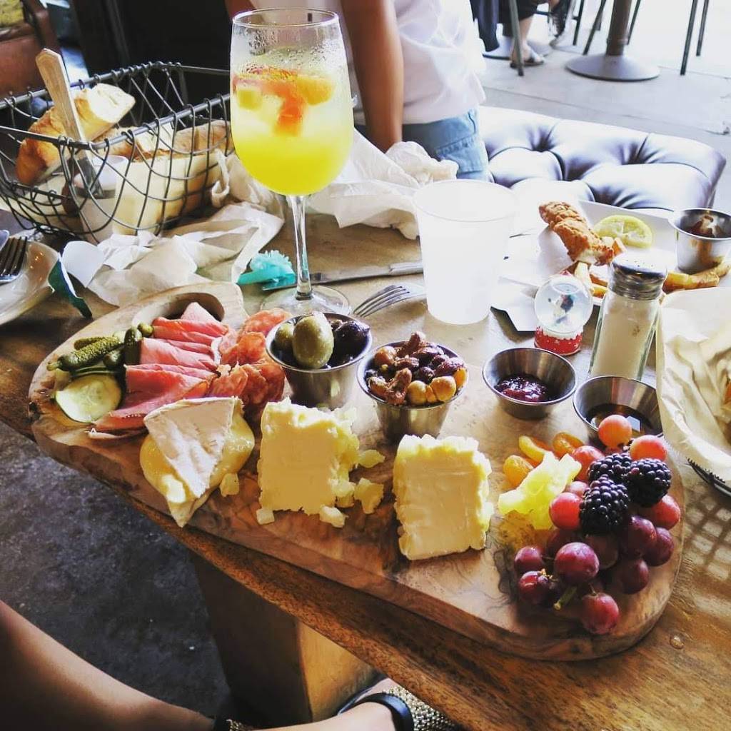 Bon Vivant Market & Café | bakery | 3155 Glendale Blvd, Los Angeles, CA 90039, USA | 3232848013 OR +1 323-284-8013