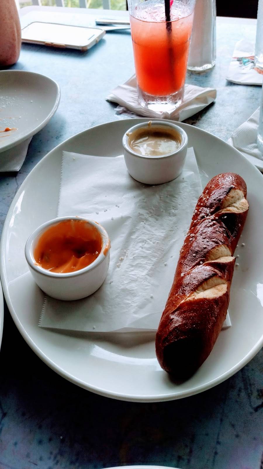 Margaritaville Restaurant | night club | 6000 Universal Studios Plaza #704, Orlando, FL 32819, USA | 4072243663 OR +1 407-224-3663