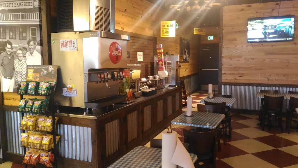 Dickeys Barbecue Pit | restaurant | 5604 Balboa Ave, San Diego, CA 92111, USA | 8582788228 OR +1 858-278-8228