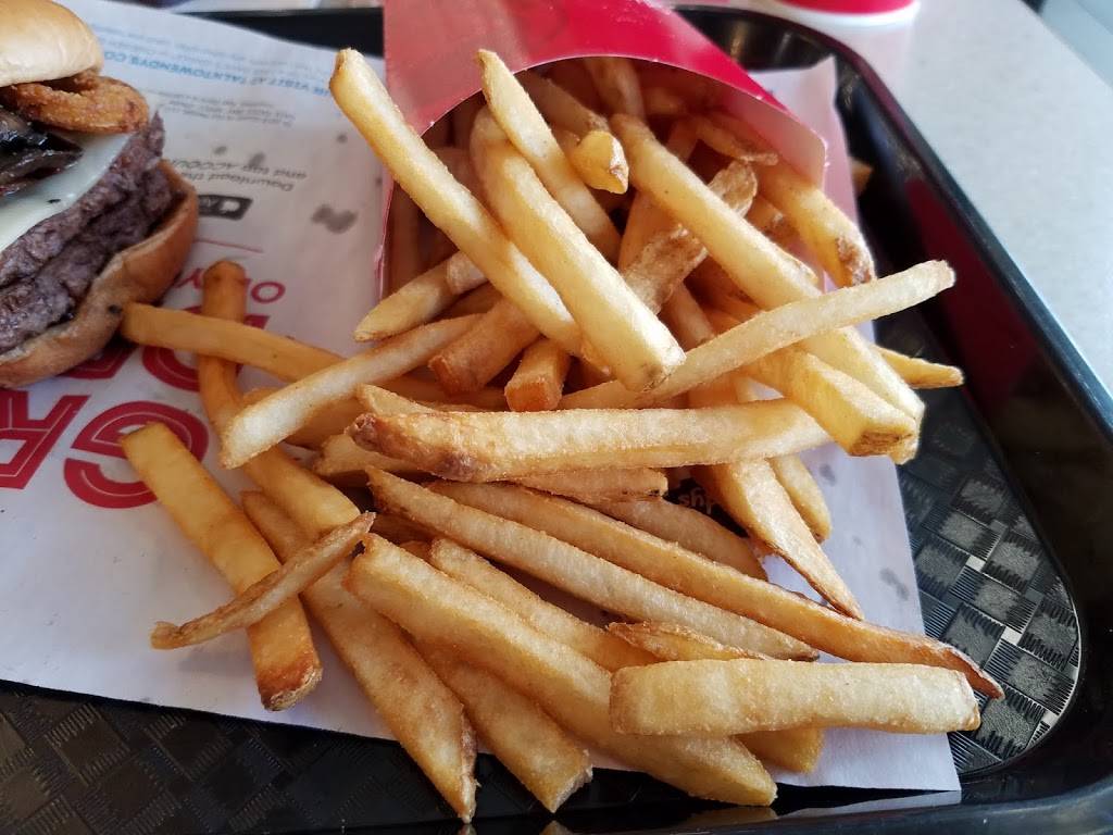 Wendys | restaurant | E Tehachapi Blvd &, E Steuber Rd, Tehachapi, CA 93561, USA | 6618231068 OR +1 661-823-1068