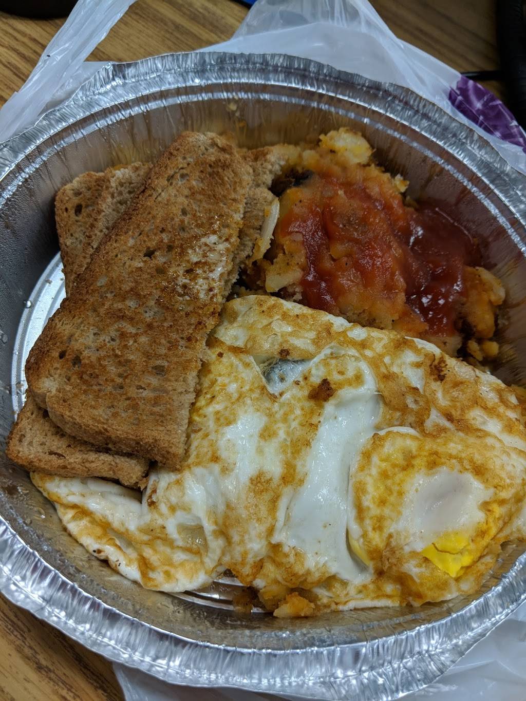 Jennifers | restaurant | 153-41 Hillside Avenue, Jamaica, NY 11432, USA | 7185231551 OR +1 718-523-1551