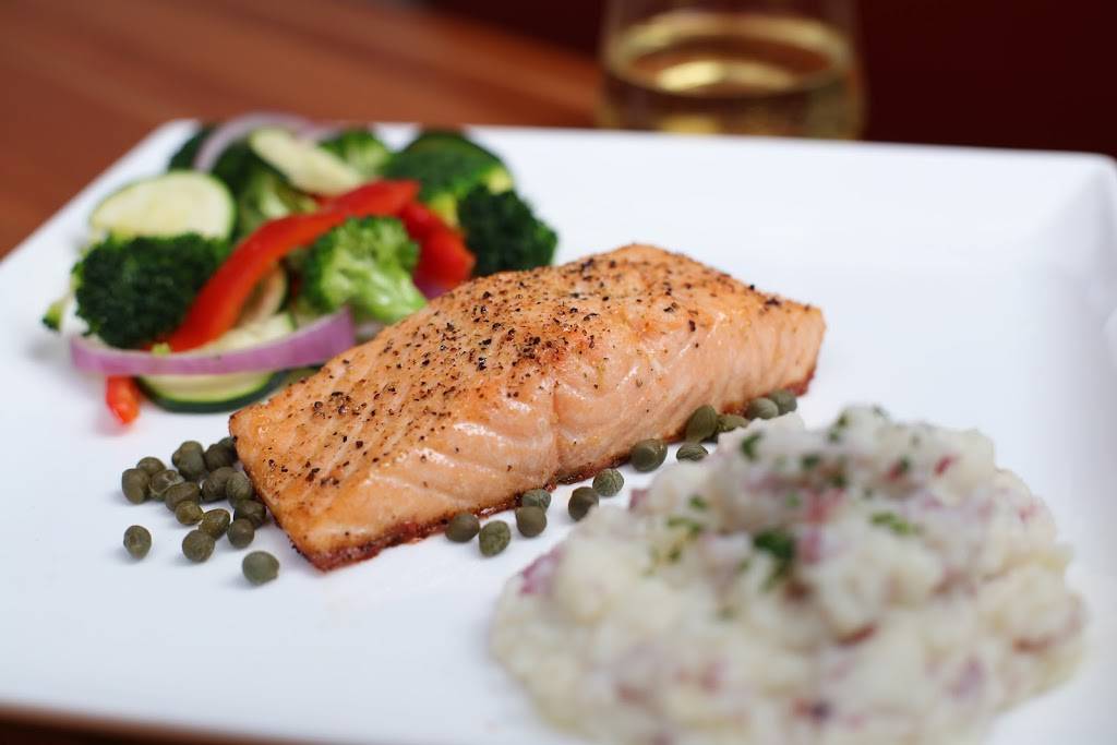 Michaelangelo’s Italian Bistro | restaurant | 550 Westfield Rd, Noblesville, IN 46060, USA | 3177736066 OR +1 317-773-6066