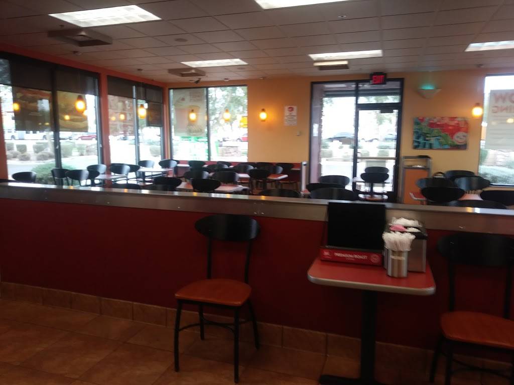 Jack in the Box | restaurant | 2330 E Baseline Rd, Phoenix, AZ 85042, USA | 6022435585 OR +1 602-243-5585