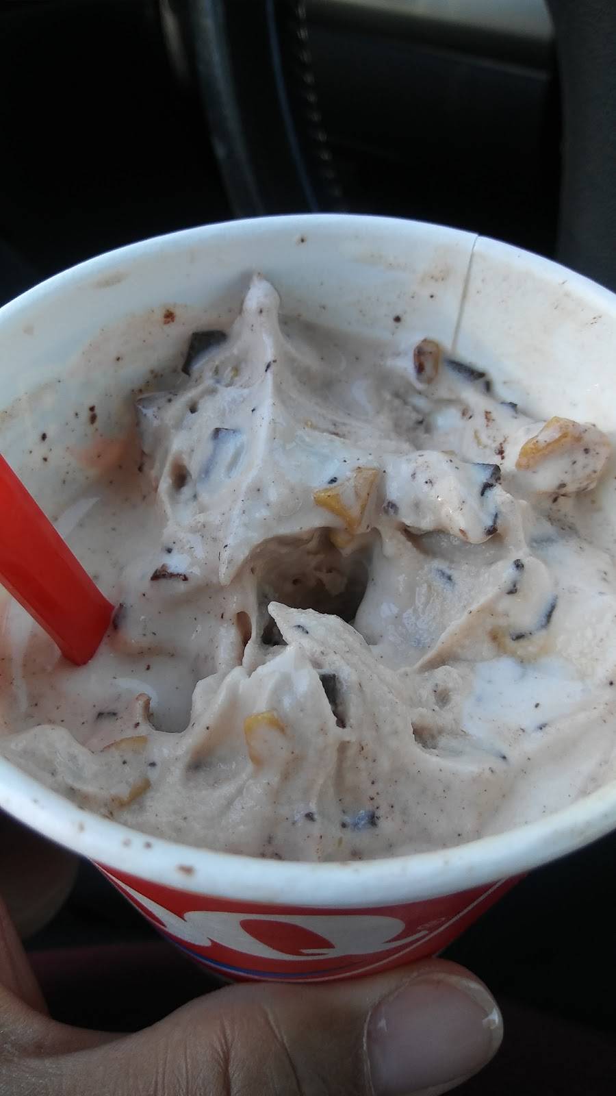 Dairy Queen Grill & Chill | restaurant | 560 E Windmill Ln, Las Vegas, NV 89123, USA | 7024310117 OR +1 702-431-0117