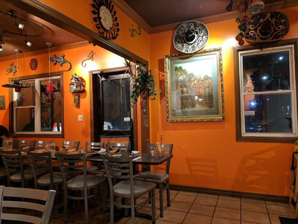 Mexico Lindo | restaurant | 915 Taunton Rd E, Whitby, ON L1R 3L6, Canada | 9057285037 OR +1 905-728-5037