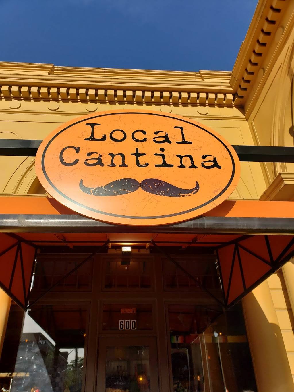 Local Cantina Short North | restaurant | 600 N High St, Columbus, OH 43215, USA | 6149148840 OR +1 614-914-8840