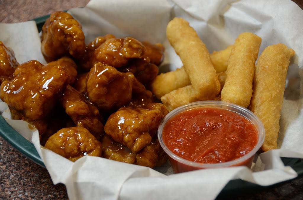 Ethels Pub & Grill | restaurant | 100 W Main St, Chilton, WI 53014, USA | 9208494949 OR +1 920-849-4949