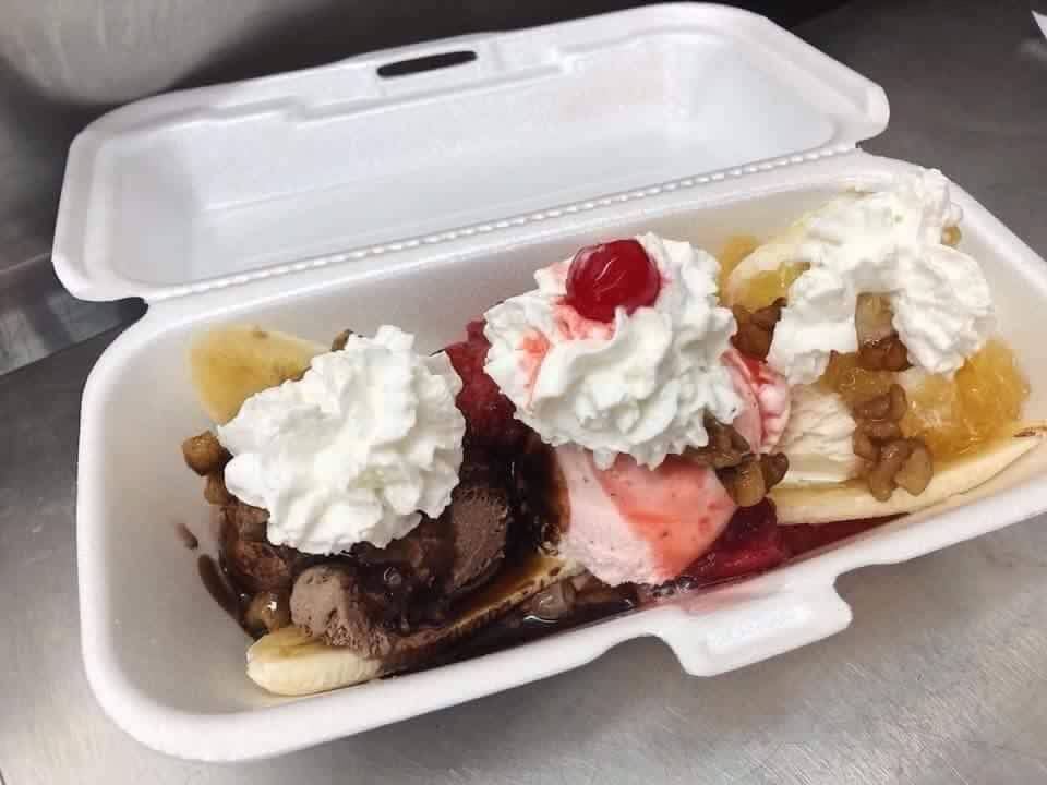 Slyders | restaurant | 100 E Grayson St, Hillsville, VA 24343, USA | 2767282960 OR +1 276-728-2960