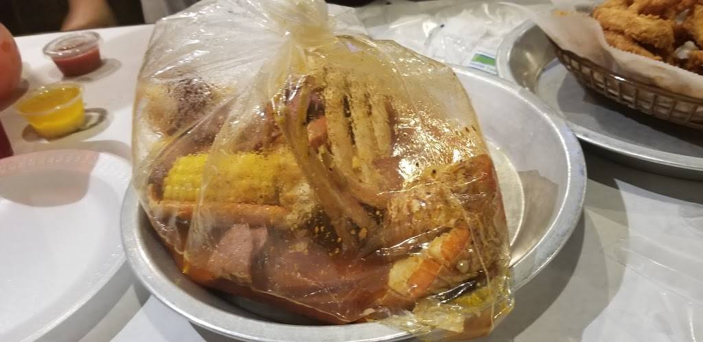 The Juicy Crab | restaurant | 17278 Tomball Pkwy, Houston, TX 77064, USA | 8328694955 OR +1 832-869-4955