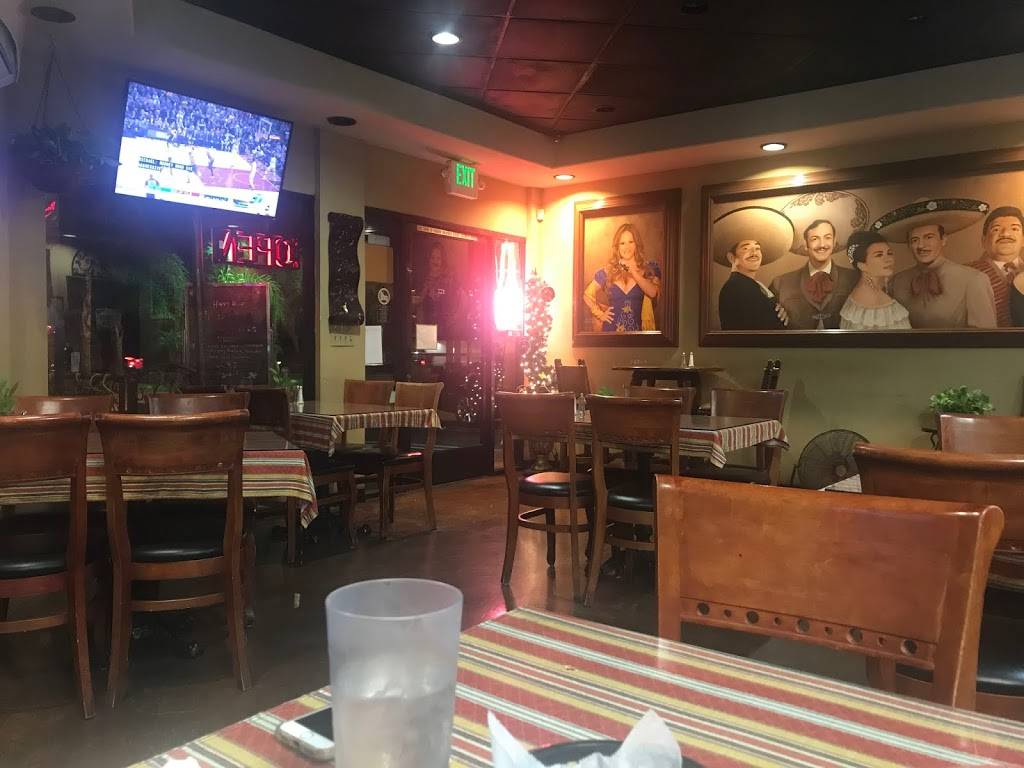 Guadalupes Grill | restaurant | 3431 Pacific Pl, Long Beach, CA 90806, USA | 5624902100 OR +1 562-490-2100