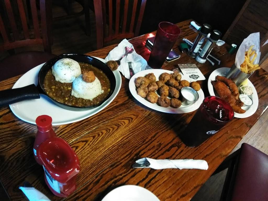 McGinntys Irish Pub | restaurant | 5406 Hansel Ave, Orlando, FL 32809, USA | 4077048828 OR +1 407-704-8828