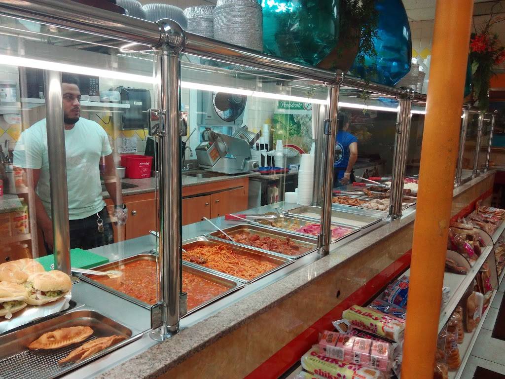 Golden Pine Deli | restaurant | 2580 Great Neck Rd, Copiague, NY 11726, USA | 6318422489 OR +1 631-842-2489