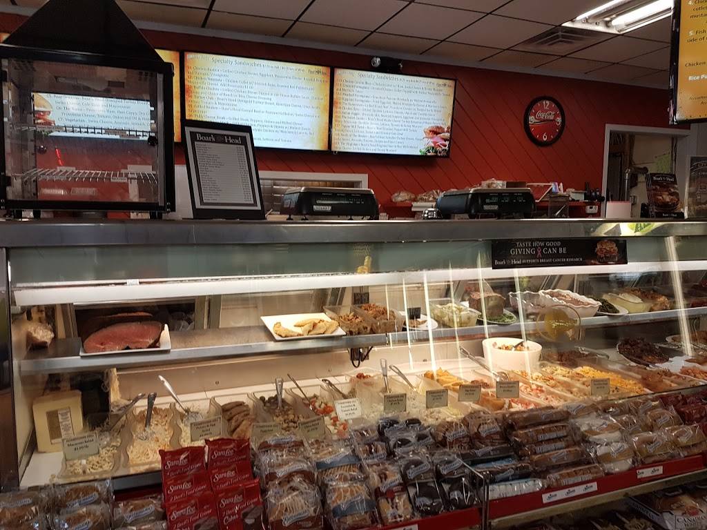 Hometown Deli & Pizzeria | restaurant | 812 NY-52, Fishkill, NY 12524, USA | 8458969730 OR +1 845-896-9730