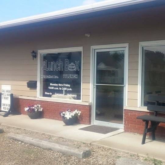 The Lunch Box | restaurant | 710 Safford Ave, Chillicothe, OH 45601, USA | 7407758624 OR +1 740-775-8624